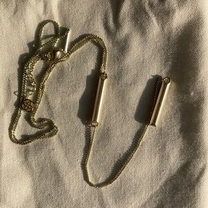 KENDRA SCOTT GOLD BAR Y NECKLACE